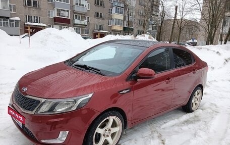 KIA Rio III рестайлинг, 2013 год, 750 000 рублей, 3 фотография
