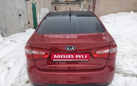 KIA Rio III рестайлинг, 2013 год, 750 000 рублей, 4 фотография