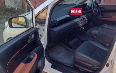 Honda Edix, 2004 год, 630 000 рублей, 7 фотография
