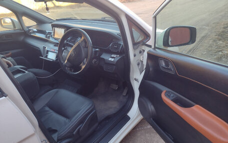Honda Edix, 2004 год, 630 000 рублей, 32 фотография