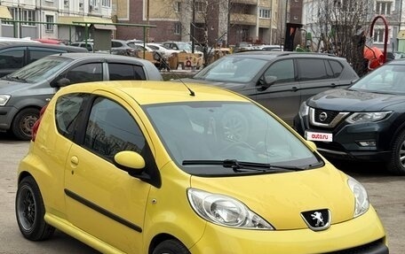 Peugeot 107 I рестайлинг, 2007 год, 359 000 рублей, 2 фотография