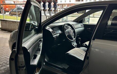 Toyota Corolla, 2003 год, 530 000 рублей, 13 фотография