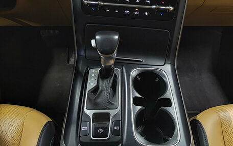 KIA Carnival, 2020 год, 3 700 000 рублей, 19 фотография