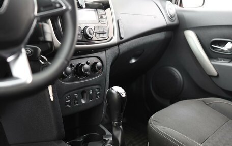 Renault Logan II, 2019 год, 1 190 000 рублей, 15 фотография