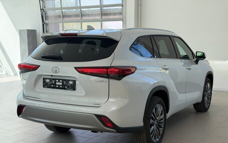Toyota Highlander, 2026 год, 7 499 000 рублей, 7 фотография