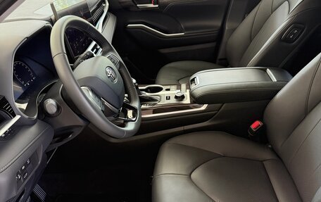Toyota Highlander, 2026 год, 7 499 000 рублей, 13 фотография