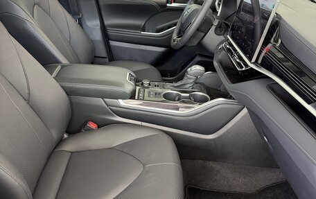 Toyota Highlander, 2026 год, 7 499 000 рублей, 16 фотография