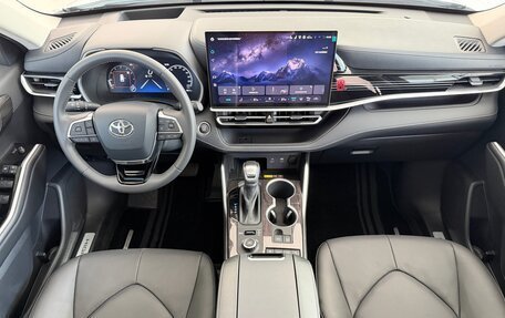Toyota Highlander, 2026 год, 7 499 000 рублей, 19 фотография