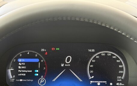 Toyota Highlander, 2026 год, 7 499 000 рублей, 29 фотография