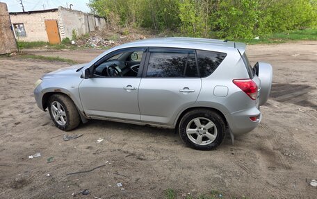 Toyota RAV4, 2006 год, 600 000 рублей, 3 фотография