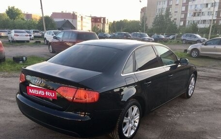 Audi A4, 2010 год, 930 000 рублей, 2 фотография