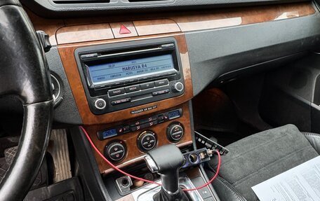 Volkswagen Passat B6, 2005 год, 700 000 рублей, 10 фотография