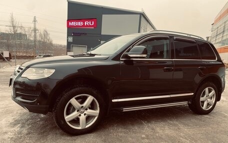 Volkswagen Touareg III, 2007 год, 1 050 000 рублей, 2 фотография