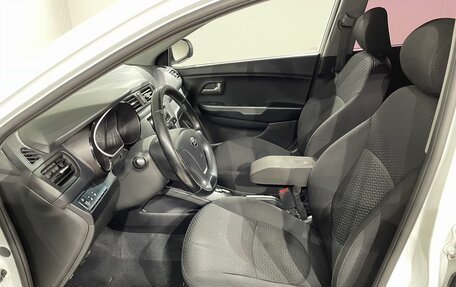 KIA Rio III рестайлинг, 2015 год, 949 000 рублей, 13 фотография