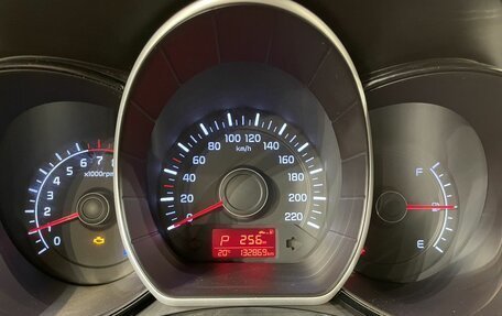 KIA Rio III рестайлинг, 2015 год, 949 000 рублей, 19 фотография
