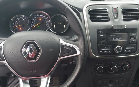Renault Logan II, 2019 год, 720 000 рублей, 5 фотография