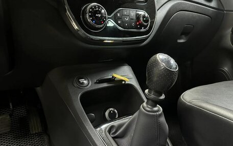 Renault Kaptur I рестайлинг, 2017 год, 1 733 000 рублей, 20 фотография
