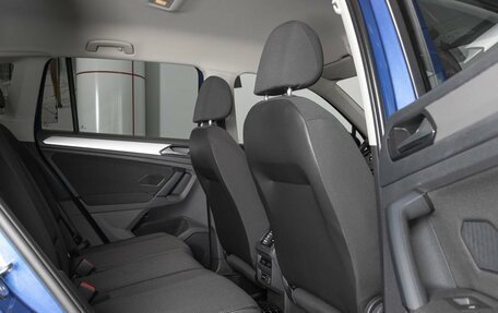 Volkswagen Tiguan II, 2019 год, 2 650 000 рублей, 8 фотография