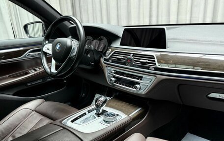 BMW 7 серия, 2016 год, 2 919 000 рублей, 10 фотография