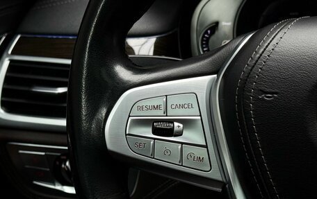 BMW 7 серия, 2016 год, 2 919 000 рублей, 28 фотография