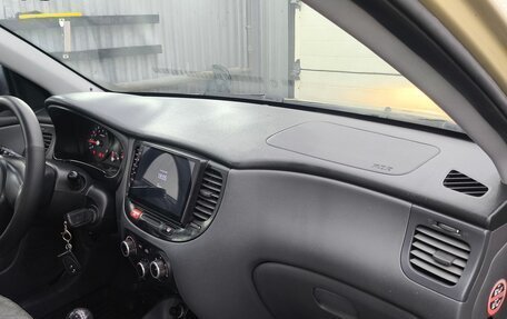 KIA Rio II, 2010 год, 550 000 рублей, 9 фотография