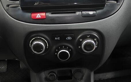 KIA Rio II, 2010 год, 550 000 рублей, 24 фотография