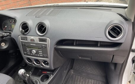 Ford Fusion I, 2011 год, 550 000 рублей, 3 фотография