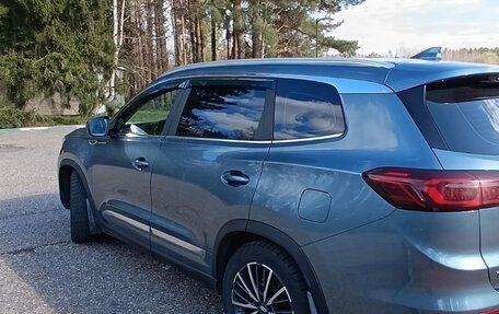 Chery Tiggo 8 Pro, 2021 год, 1 799 999 рублей, 13 фотография