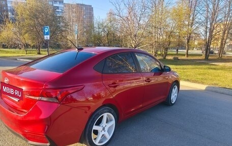Hyundai Solaris II рестайлинг, 2017 год, 1 150 000 рублей, 4 фотография