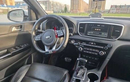 KIA Sportage IV рестайлинг, 2018 год, 2 280 000 рублей, 23 фотография