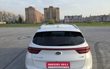 KIA Sportage IV рестайлинг, 2018 год, 2 280 000 рублей, 10 фотография