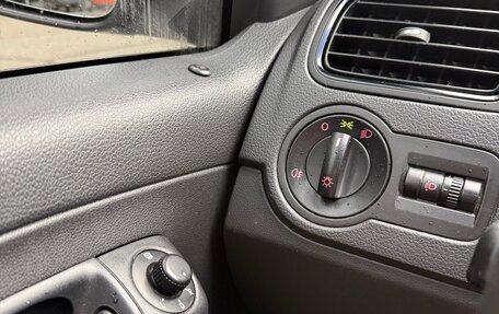Volkswagen Polo VI (EU Market), 2011 год, 580 000 рублей, 14 фотография