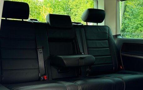 Volkswagen Multivan T6 рестайлинг, 2022 год, 8 750 000 рублей, 7 фотография
