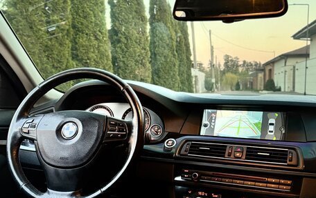 BMW 5 серия, 2010 год, 1 770 000 рублей, 11 фотография