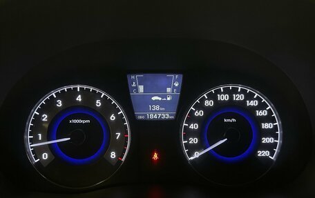 Hyundai Solaris II рестайлинг, 2011 год, 690 000 рублей, 6 фотография