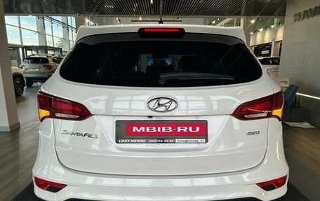 Hyundai Santa Fe III рестайлинг, 2016 год, 1 795 000 рублей, 5 фотография