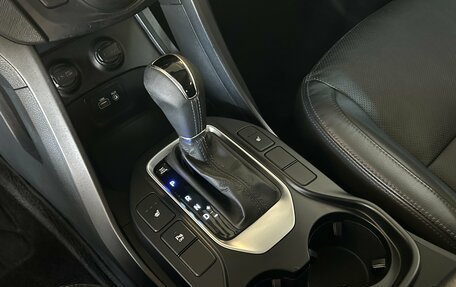 Hyundai Santa Fe III рестайлинг, 2016 год, 1 795 000 рублей, 19 фотография