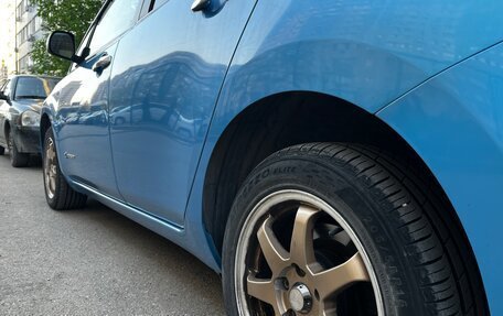 Nissan Leaf I, 2011 год, 435 000 рублей, 8 фотография