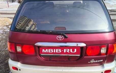 Toyota Ipsum II, 1998 год, 501 000 рублей, 3 фотография