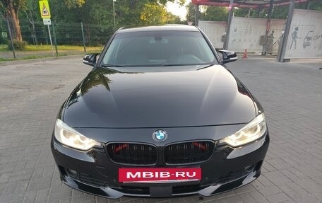 BMW 3 серия, 2013 год, 1 700 000 рублей, 11 фотография