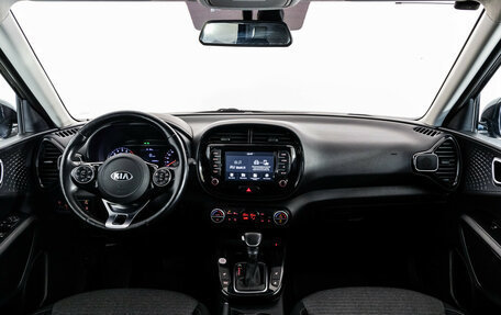 KIA Soul III, 2019 год, 1 949 000 рублей, 10 фотография