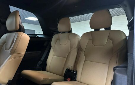 Volvo XC90 II рестайлинг, 2015 год, 2 912 000 рублей, 12 фотография
