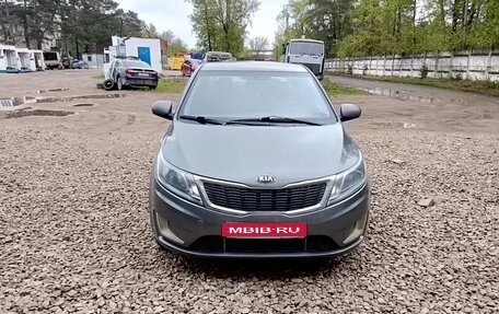 KIA Rio III рестайлинг, 2013 год, 600 000 рублей, 1 фотография