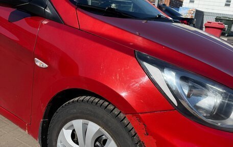 Hyundai Solaris II рестайлинг, 2011 год, 700 000 рублей, 5 фотография