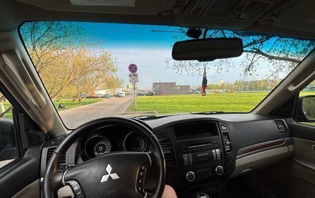 Mitsubishi Pajero IV, 2007 год, 1 300 000 рублей, 8 фотография