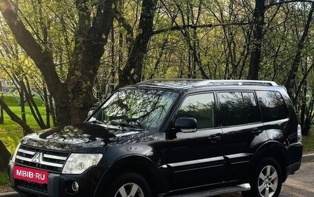 Mitsubishi Pajero IV, 2007 год, 1 300 000 рублей, 2 фотография