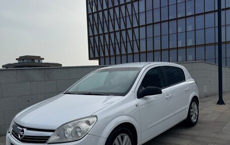 Opel Astra H, 2008 год, 600 000 рублей, 2 фотография