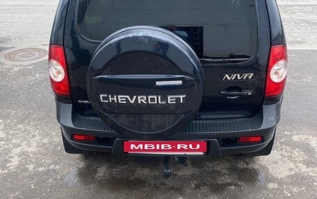 Chevrolet Niva I рестайлинг, 2017 год, 755 000 рублей, 3 фотография
