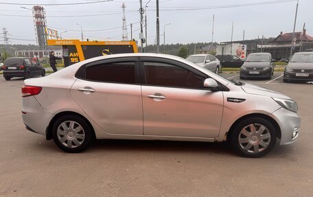 KIA Rio III рестайлинг, 2016 год, 850 000 рублей, 2 фотография