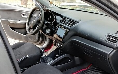 KIA Rio III рестайлинг, 2013 год, 600 000 рублей, 6 фотография